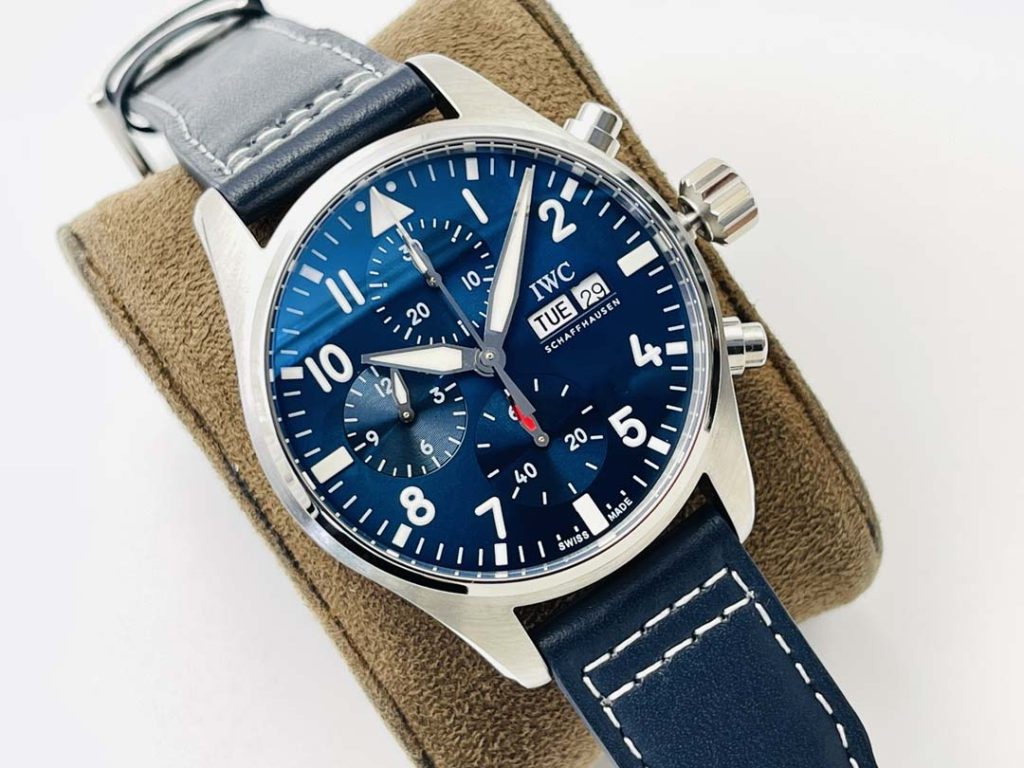 IWC Replica Pilot IW388101/IW388103