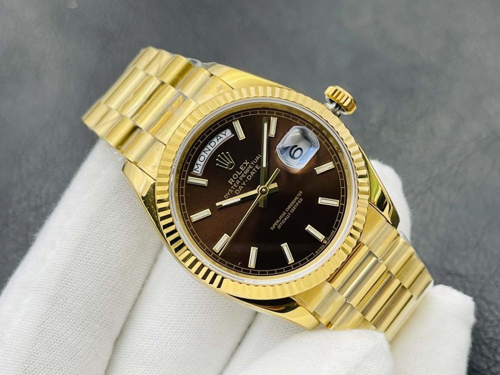 Rolex knock off weekly log type 40