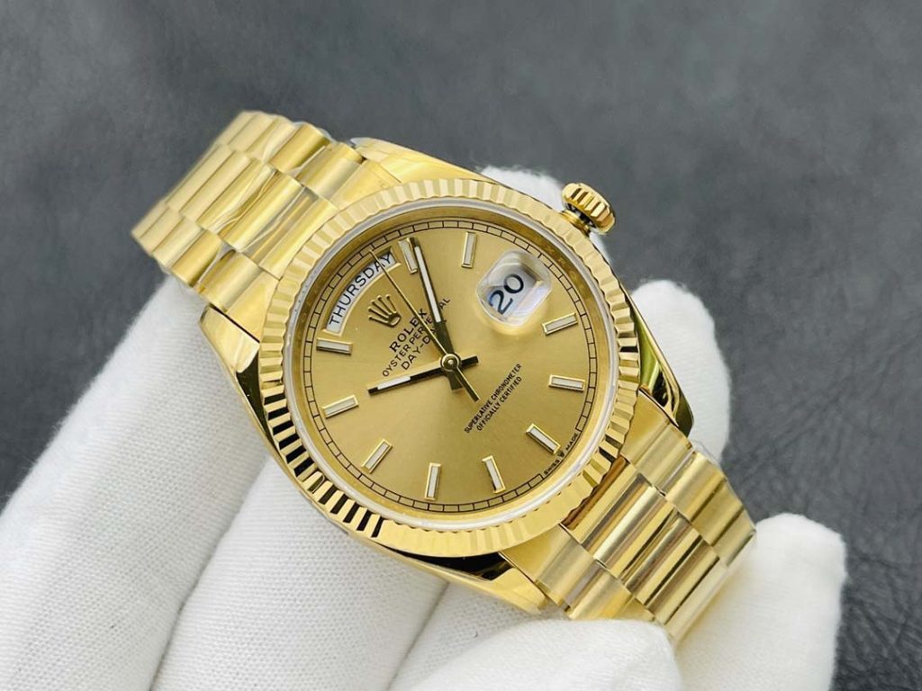 Rolex replica weekly log type 40