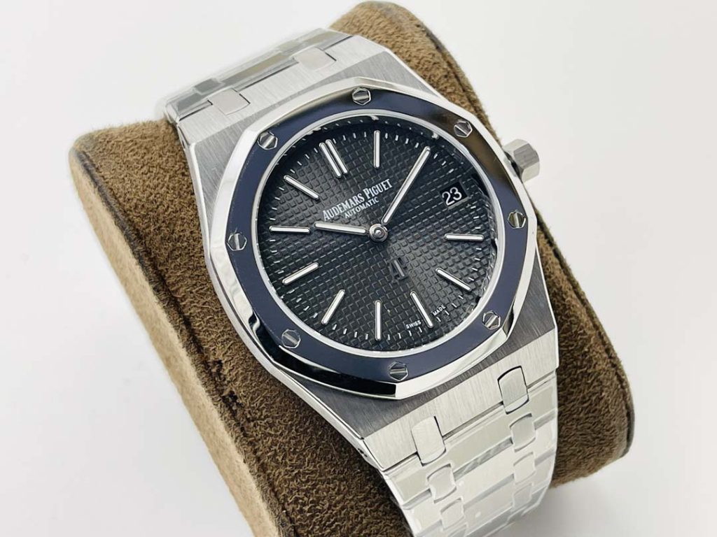 העתק מדויק של Audemars Piguet Royal Oak 15202