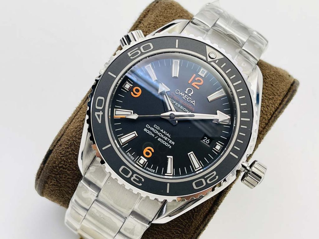 復刻歐米茄OMEGA海馬系列600米潜水手錶