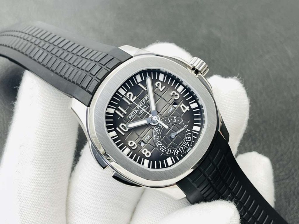 העתק של Patek Philippe Aquanaut 5164A-001